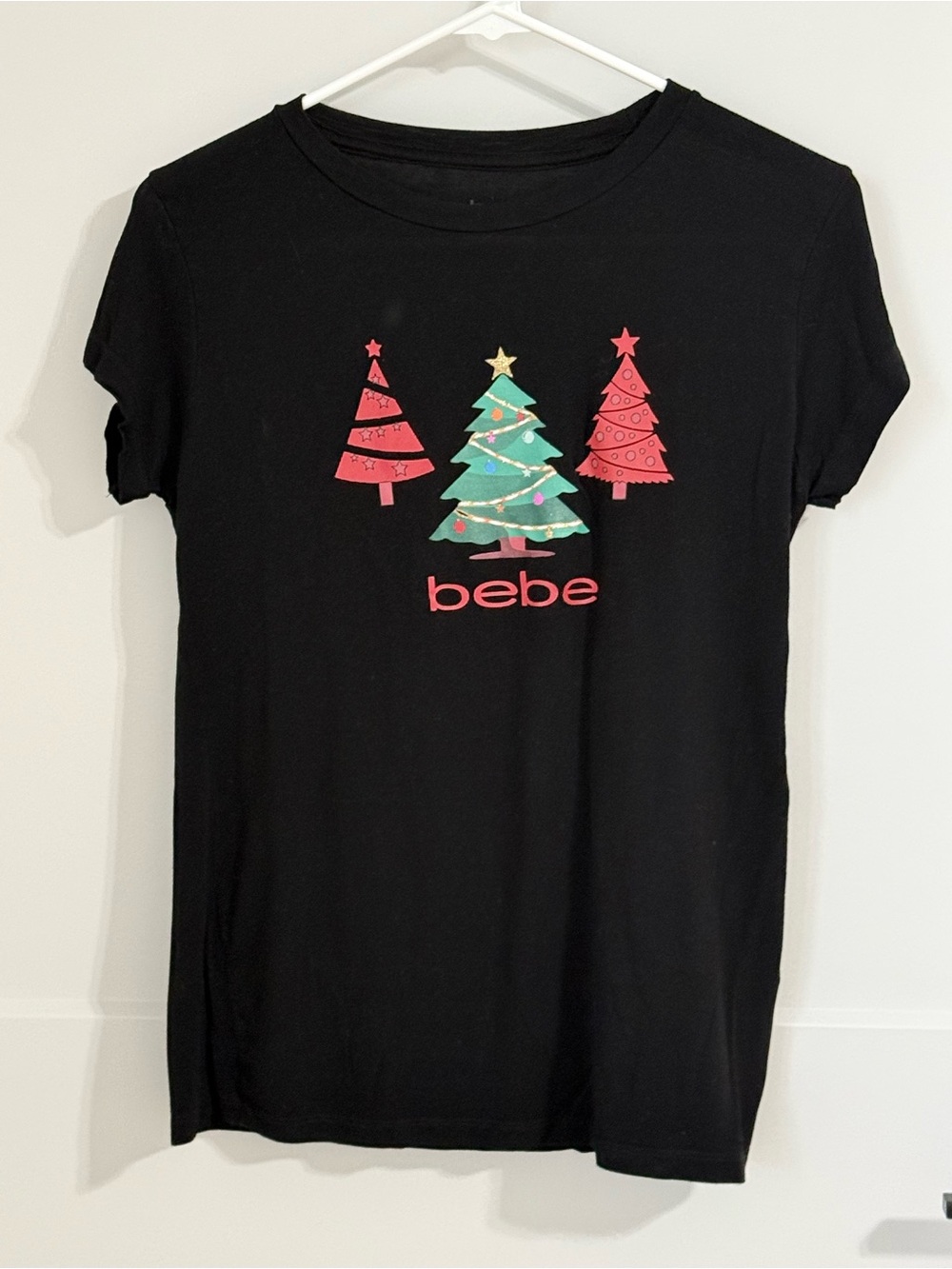 bebe Black Christmas Tree Graphic Tee Large Holiday Y2K